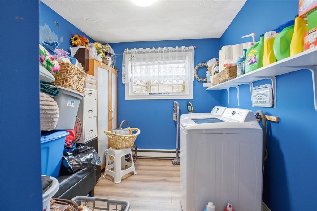 22 MT. VINCENT CRESCENT, MARYSTOWN, Newfoundland, Canada A0E 2M0, ,2 BathroomsBathrooms,Residential,For Sale,MT. VINCENT CRESCENT,6182