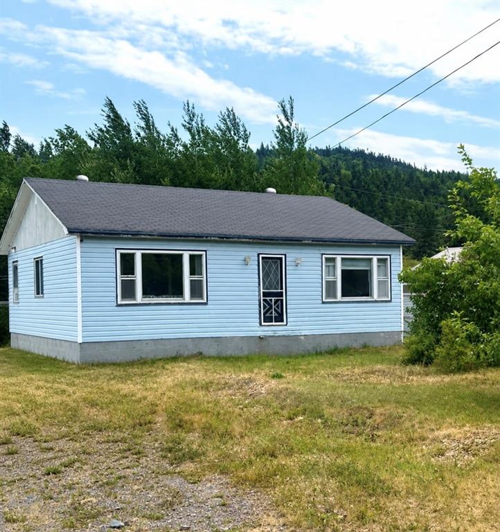 30 MAIN ROAD, LITTLE HEART'S EASE, Newfoundland, Canada A0E 2K0, ,0,Residential,For Sale,MAIN ROAD,6185