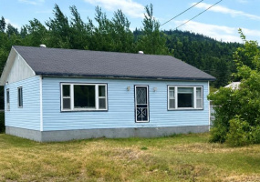 30 MAIN ROAD, LITTLE HEART'S EASE, Newfoundland, Canada A0E 2K0, ,0,Residential,For Sale,MAIN ROAD,6185