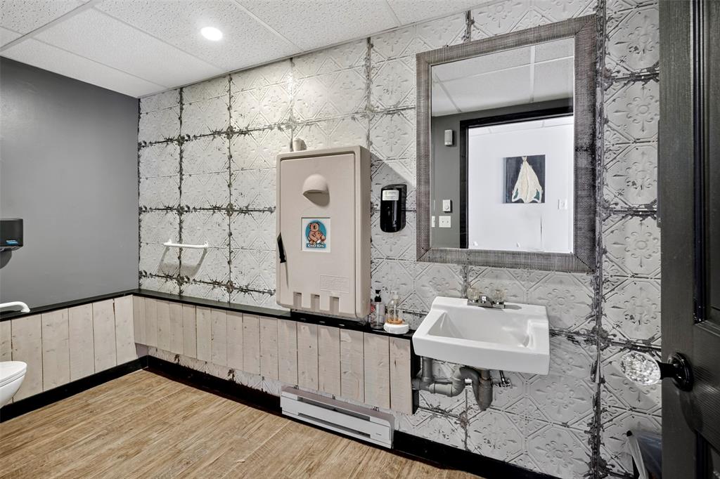 218 WATER STREET, CARBONEAR, Newfoundland, Canada A1Y 1C2, ,5 BathroomsBathrooms,Mixed,For Sale,WATER STREET,6193
