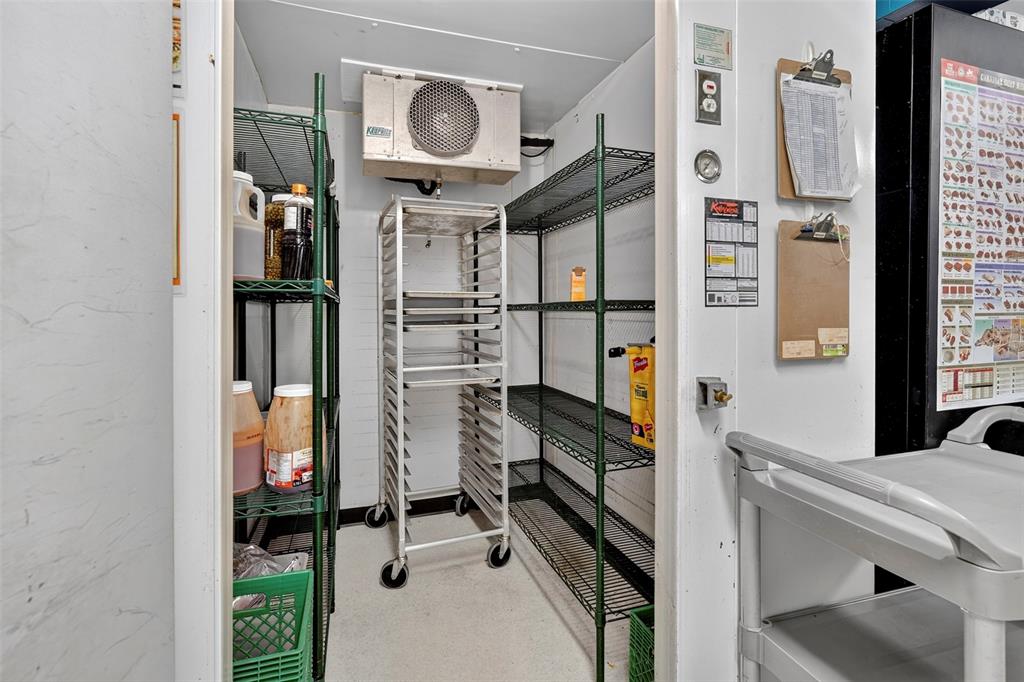 218 WATER STREET, CARBONEAR, Newfoundland, Canada A1Y 1C2, ,5 BathroomsBathrooms,Mixed,For Sale,WATER STREET,6193