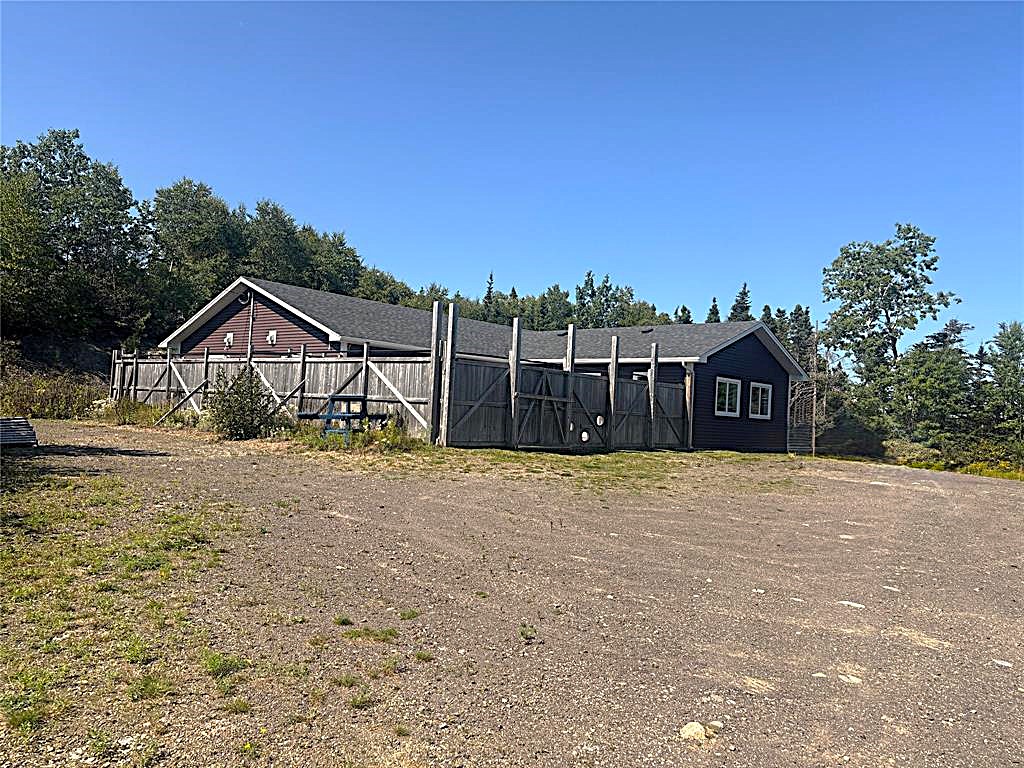 9 CHURCH ROAD, GEORGE"S BROOK-MILTON, Newfoundland, Canada A5A 0H9, ,0,Mixed,For Sale,CHURCH ROAD,6197