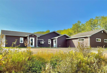 9 CHURCH ROAD, GEORGE"S BROOK-MILTON, Newfoundland, Canada A5A 0H9, ,0,Mixed,For Sale,CHURCH ROAD,6197