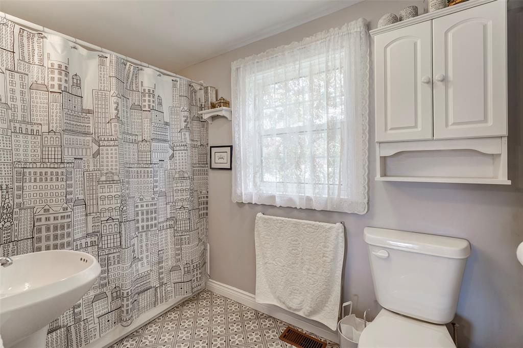 5-7 MAGISTRATES HILL, BRIGUS, Newfoundland, Canada A0A 1K0, ,2 BathroomsBathrooms,Residential,For Sale,MAGISTRATES HILL,6200