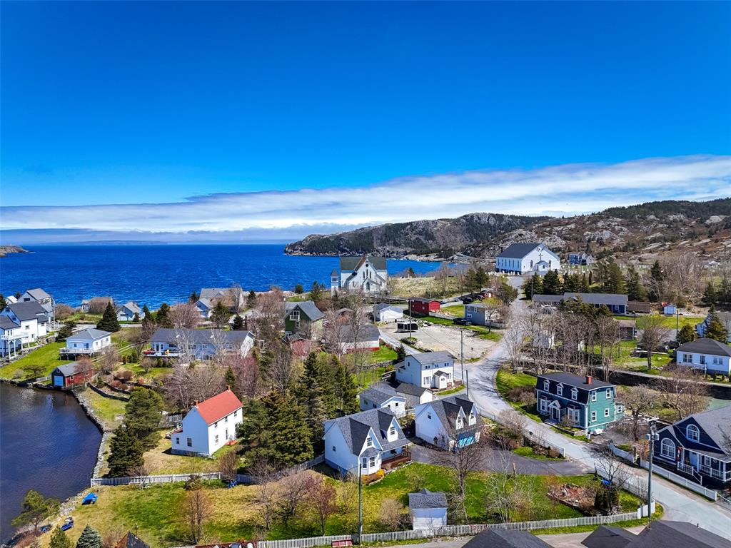 5-7 MAGISTRATES HILL, BRIGUS, Newfoundland, Canada A0A 1K0, ,2 BathroomsBathrooms,Residential,For Sale,MAGISTRATES HILL,6200