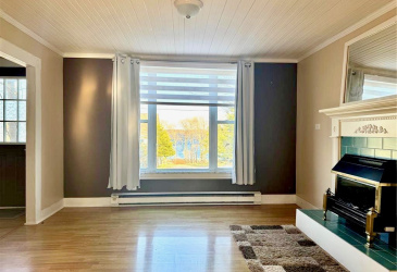 116 MARINE DRIVE, CLARENVILLE, Newfoundland, Canada A5A 1M6, ,1 BathroomBathrooms,Residential,For Sale,MARINE DRIVE,6201
