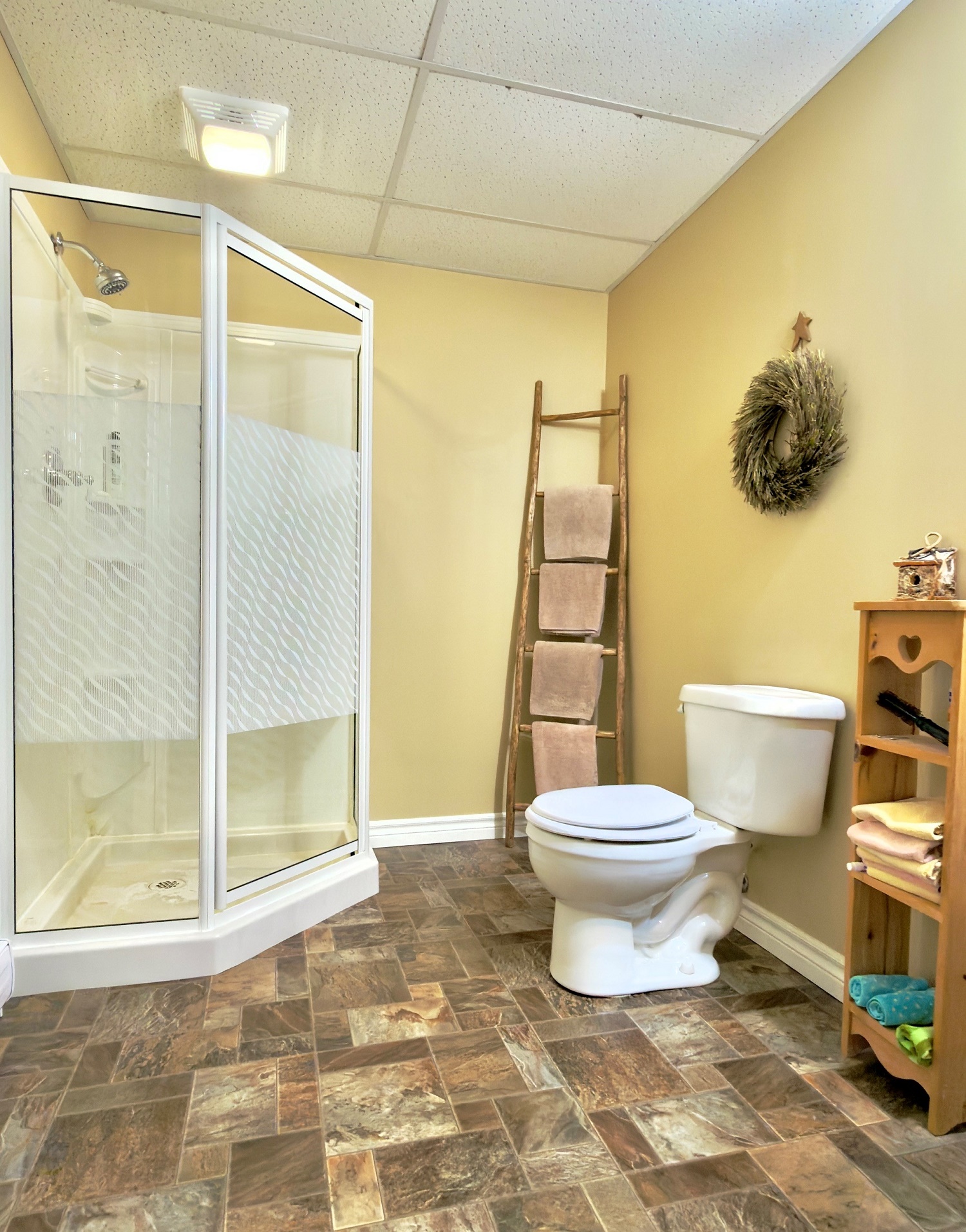 20-22 BLUNDON DRIVE, CLARENVILLE, Newfoundland, Canada A5A 4E2, ,2 BathroomsBathrooms,Residential,For Sale,BLUNDON DRIVE,6203