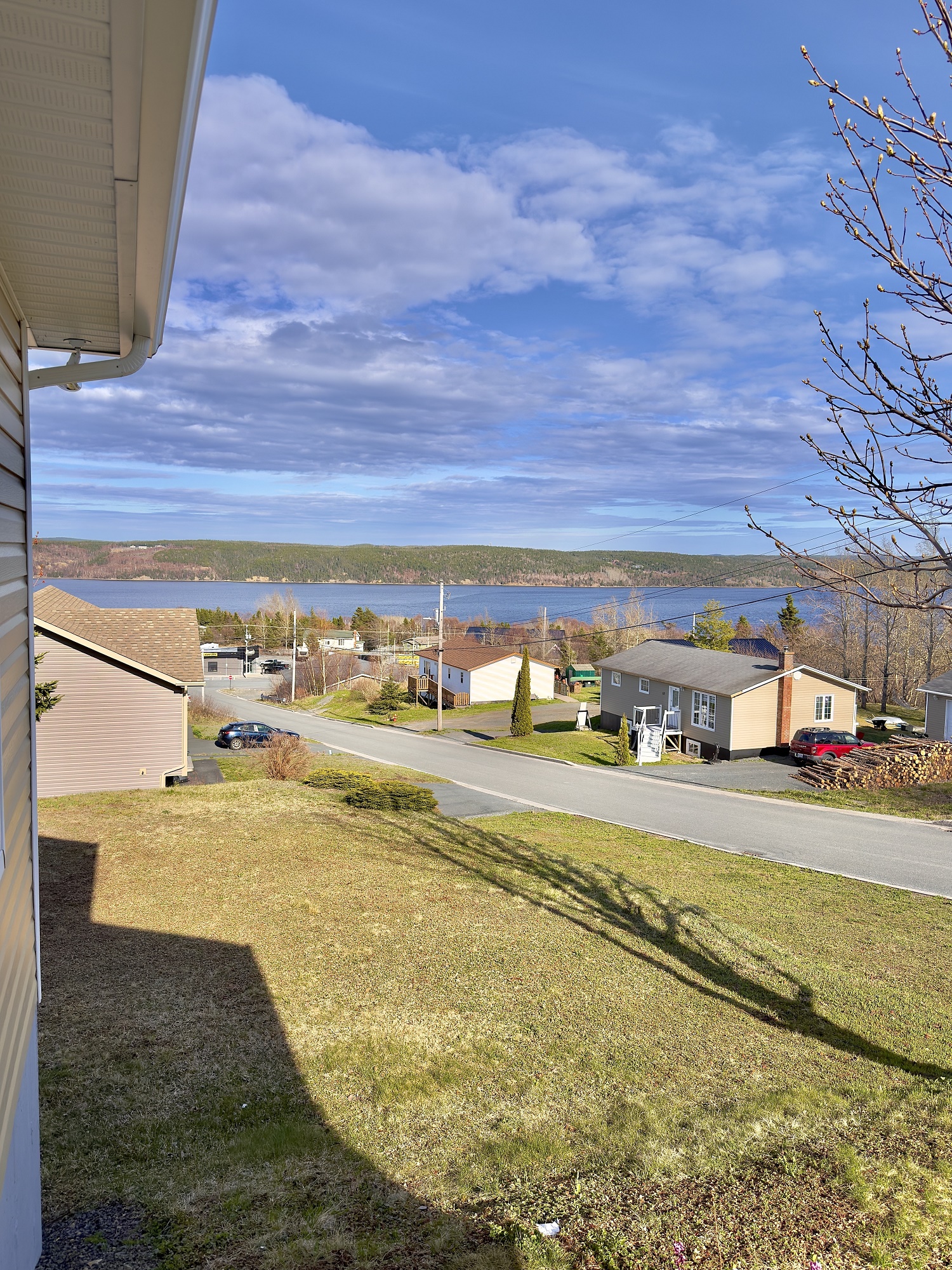 20-22 BLUNDON DRIVE, CLARENVILLE, Newfoundland, Canada A5A 4E2, ,2 BathroomsBathrooms,Residential,For Sale,BLUNDON DRIVE,6203