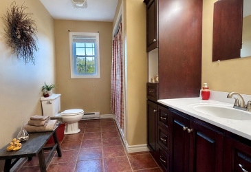 20-22 BLUNDON DRIVE, CLARENVILLE, Newfoundland, Canada A5A 4E2, ,2 BathroomsBathrooms,Residential,For Sale,BLUNDON DRIVE,6203