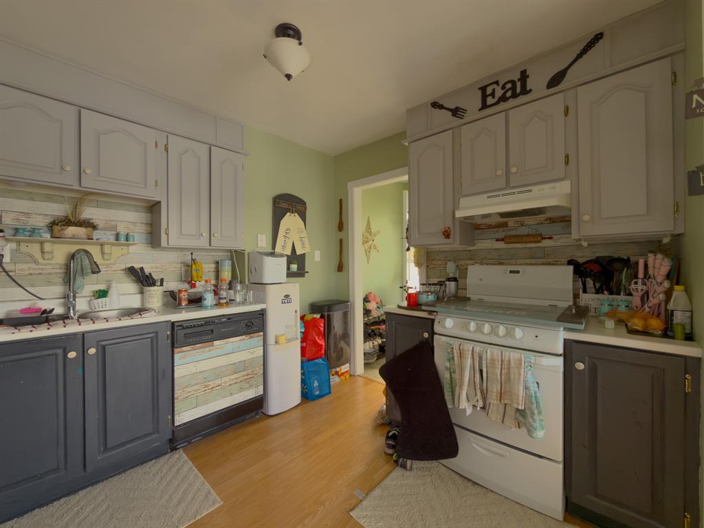 1 JAMES LANE, HILLVIEW, Newfoundland, Canada A0E2A0, ,2 BathroomsBathrooms,Residential,For Sale,JAMES LANE,6212