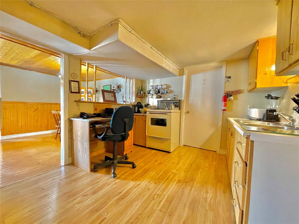 1 JAMES LANE, HILLVIEW, Newfoundland, Canada A0E2A0, ,2 BathroomsBathrooms,Residential,For Sale,JAMES LANE,6212