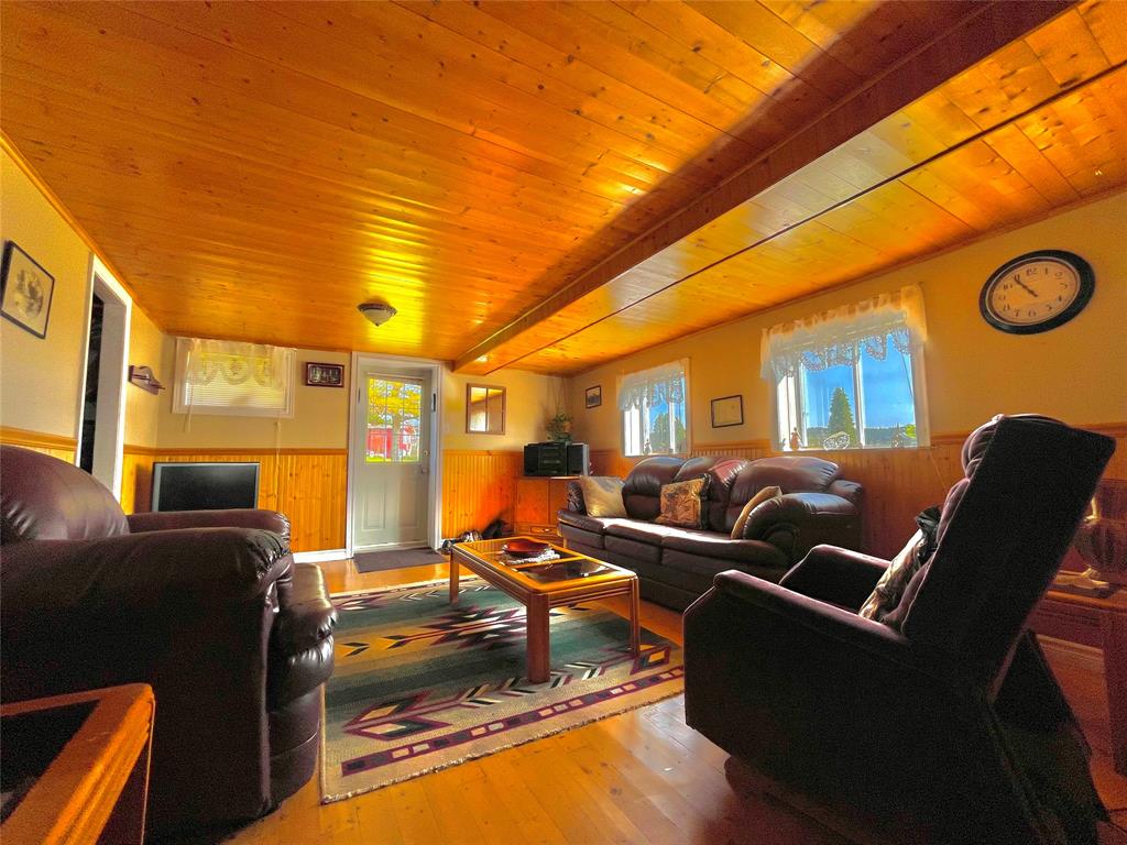 1 JAMES LANE, HILLVIEW, Newfoundland, Canada A0E2A0, ,2 BathroomsBathrooms,Residential,For Sale,JAMES LANE,6212