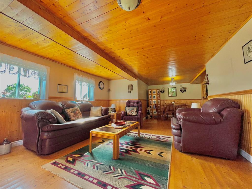 1 JAMES LANE, HILLVIEW, Newfoundland, Canada A0E2A0, ,2 BathroomsBathrooms,Residential,For Sale,JAMES LANE,6212