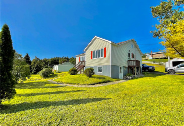 1 JAMES LANE, HILLVIEW, Newfoundland, Canada A0E2A0, ,2 BathroomsBathrooms,Residential,For Sale,JAMES LANE,6212 1 JAMES LANE, HILLVIEW, Newfoundland, Canada A0E2A0, ,2 BathroomsBathrooms,Residential,For Sale,JAMES LANE,6212