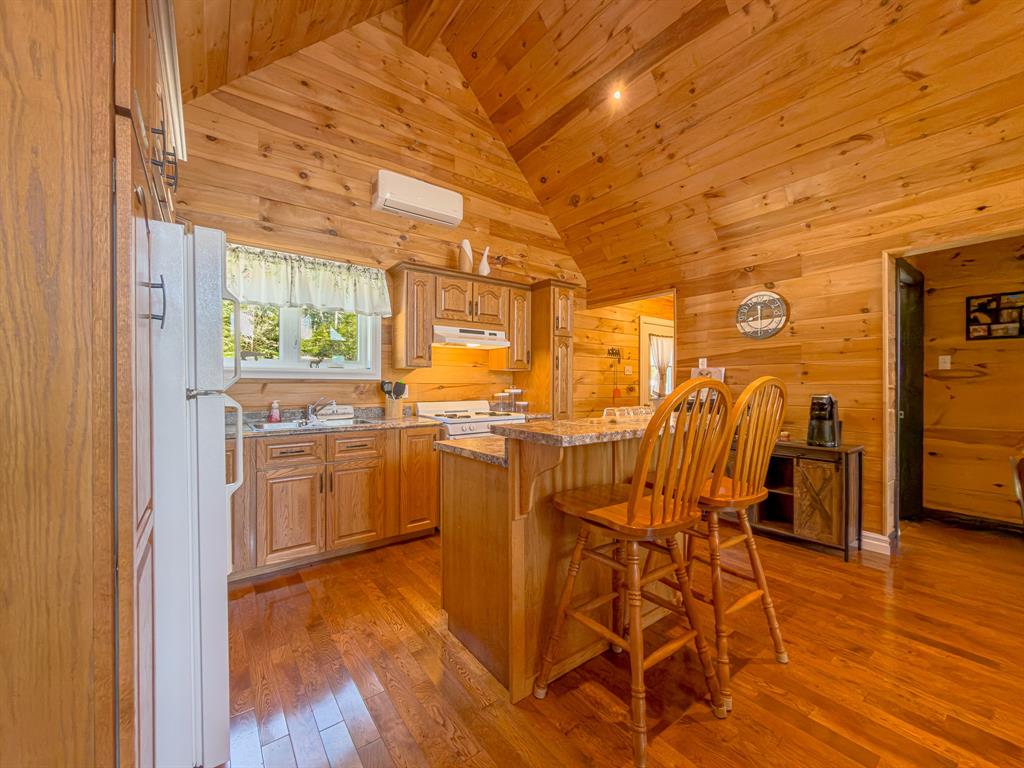 2ND DRIVEWAY OCEAN POND AVENUE, OCEAN POND, Newfoundland, Canada A0C2M0, ,1 BathroomBathrooms,Residential,For Sale,OCEAN POND AVENUE,6213