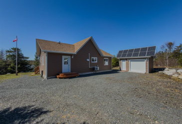 2ND DRIVEWAY OCEAN POND AVENUE, OCEAN POND, Newfoundland, Canada A0C2M0, ,1 BathroomBathrooms,Residential,For Sale,OCEAN POND AVENUE,6213