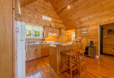 2ND DRIVEWAY OCEAN POND AVENUE, OCEAN POND, Newfoundland, Canada A0C2M0, ,1 BathroomBathrooms,Residential,For Sale,OCEAN POND AVENUE,6213