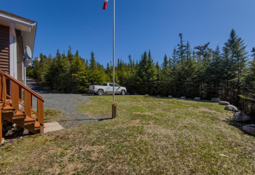 2ND DRIVEWAY OCEAN POND AVENUE, OCEAN POND, Newfoundland, Canada A0C2M0, ,1 BathroomBathrooms,Residential,For Sale,OCEAN POND AVENUE,6213