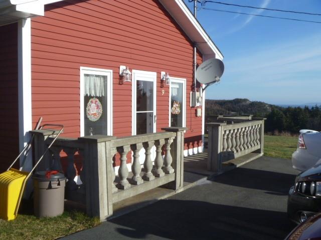 9-13 ENGLISH HILL EXTENSIOM, CARBONEAR, Newfoundland, Canada A1Y 1C2, ,1 BathroomBathrooms,Residential,For Sale,ENGLISH HILL EXTENSIOM,6214