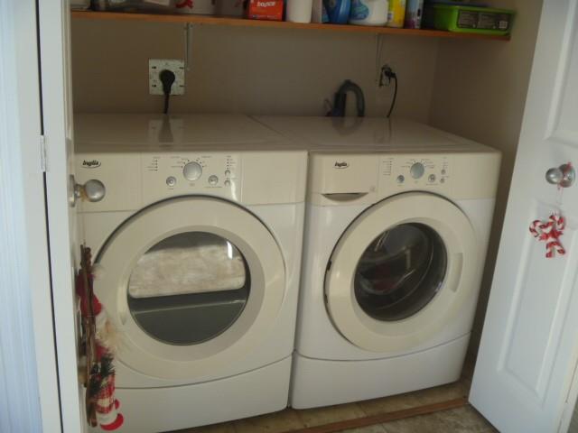9-13 ENGLISH HILL EXTENSIOM, CARBONEAR, Newfoundland, Canada A1Y 1C2, ,1 BathroomBathrooms,Residential,For Sale,ENGLISH HILL EXTENSIOM,6214