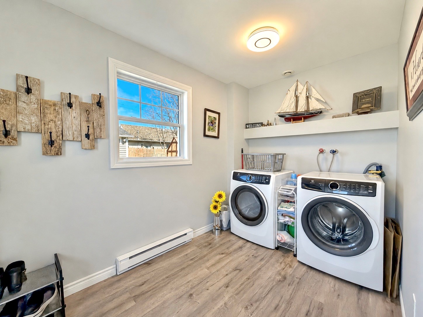 1 HIBERNIA DRIVE, CLARENVILLE, Newfoundland, Canada A5A 1H4, ,1 BathroomBathrooms,Residential,For Sale,HIBERNIA DRIVE,6215