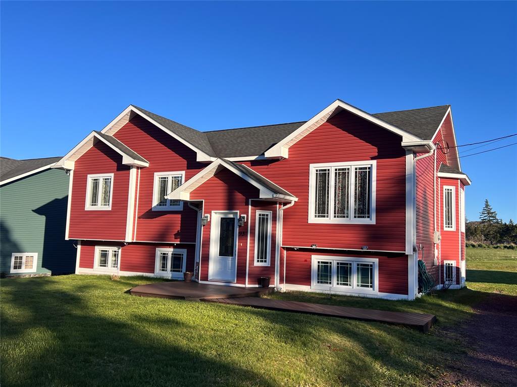 93 SPRINGFIELD ROAD, SOUTH RIVER, Newfoundland, Canada A0A 3W0, ,3 BathroomsBathrooms,Residential,For Sale,SPRINGFIELD ROAD,6216