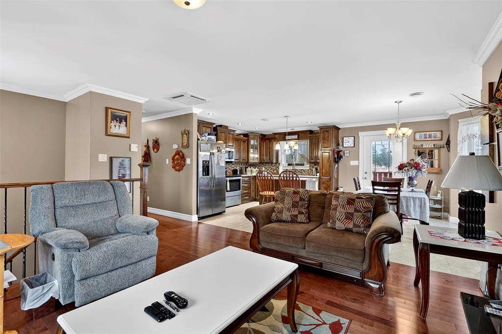 93 SPRINGFIELD ROAD, SOUTH RIVER, Newfoundland, Canada A0A 3W0, ,3 BathroomsBathrooms,Residential,For Sale,SPRINGFIELD ROAD,6216