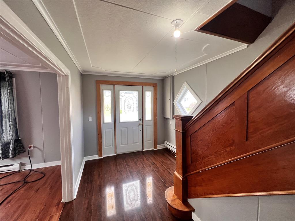10-16 HILL AVENUE, CLARKES BEACH, Newfoundland, Canada A0A1W0, ,1 BathroomBathrooms,Residential,For Sale,HILL AVENUE,6217