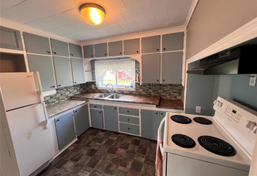 10-16 HILL AVENUE, CLARKES BEACH, Newfoundland, Canada A0A1W0, ,1 BathroomBathrooms,Residential,For Sale,HILL AVENUE,6217 10-16 HILL AVENUE, CLARKES BEACH, Newfoundland, Canada A0A1W0, ,1 BathroomBathrooms,Residential,For Sale,HILL AVENUE,6217