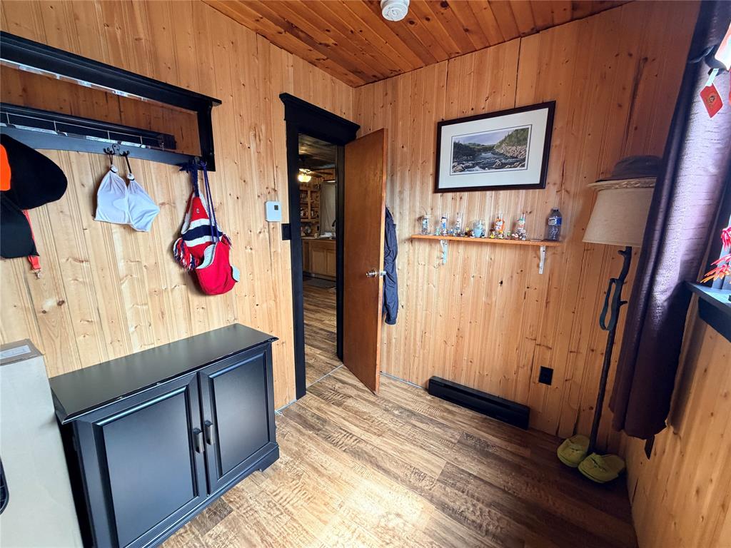 33 BEVER POND ROAD, ROACHES LINE, Newfoundland, Canada A0A 1W0, ,1 BathroomBathrooms,Residential,Reduced,BEVER POND ROAD,6220