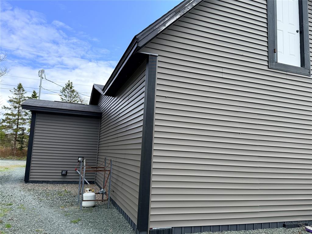33 BEVER POND ROAD, ROACHES LINE, Newfoundland, Canada A0A 1W0, ,1 BathroomBathrooms,Residential,Reduced,BEVER POND ROAD,6220
