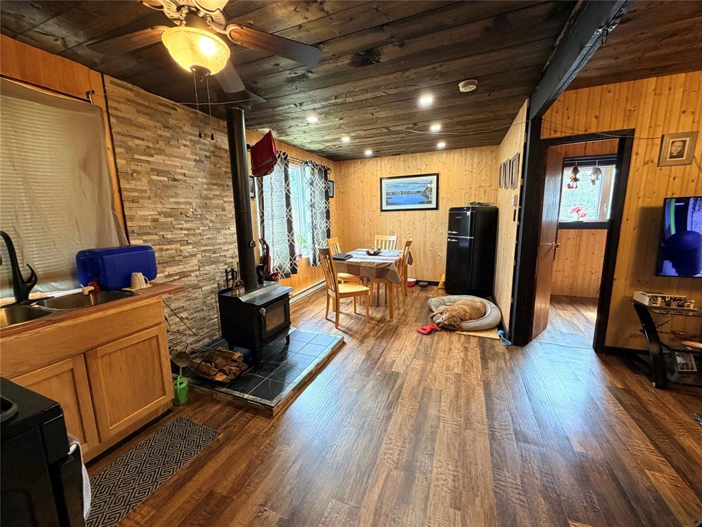33 BEVER POND ROAD, ROACHES LINE, Newfoundland, Canada A0A 1W0, ,1 BathroomBathrooms,Residential,Reduced,BEVER POND ROAD,6220