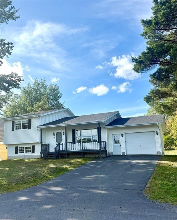 19 BAYVIEW ROAD, CLARENVILLE, Newfoundland, Canada A5A 1B3, ,1 BathroomBathrooms,Residential,For Sale,BAYVIEW ROAD,6221
