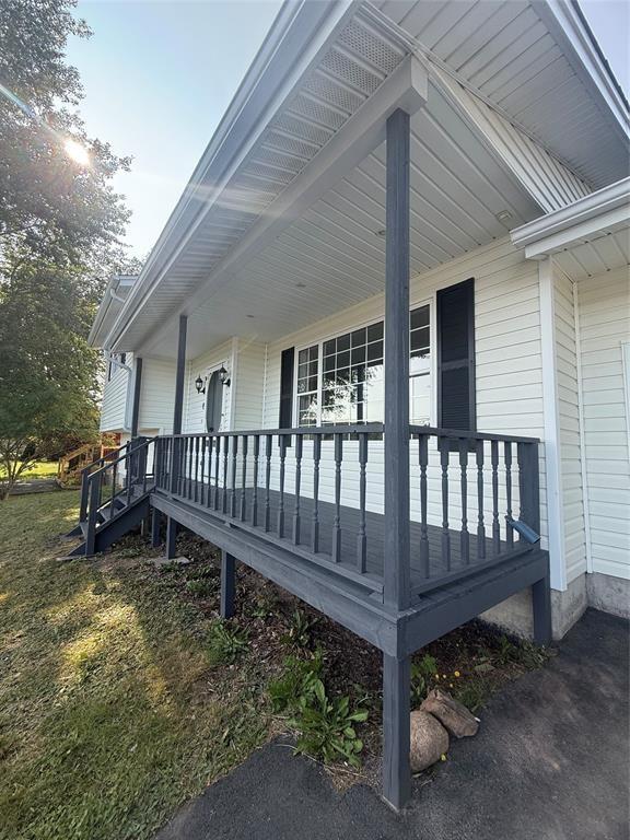19 BAYVIEW ROAD, CLARENVILLE, Newfoundland, Canada A5A 1B3, ,1 BathroomBathrooms,Residential,For Sale,BAYVIEW ROAD,6221