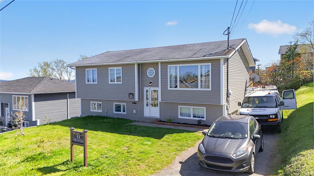 11 LORI ANN PLACE, CLARENVILLE, Newfoundland, Canada A5A 2A6, ,2 BathroomsBathrooms,Residential,Reduced,LORI ANN PLACE,6229