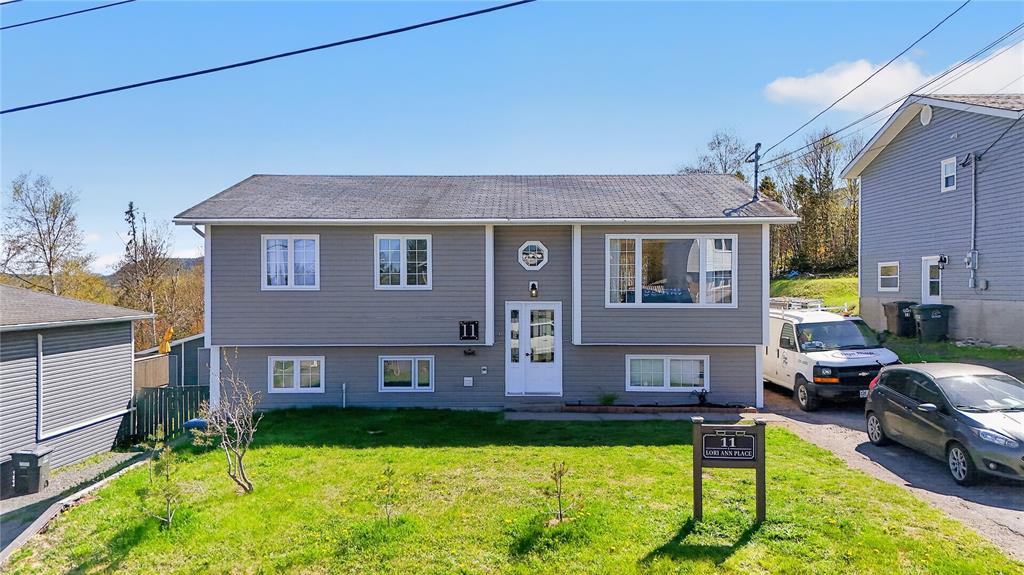 11 LORI ANN PLACE, CLARENVILLE, Newfoundland, Canada A5A 2A6, ,2 BathroomsBathrooms,Residential,Reduced,LORI ANN PLACE,6229