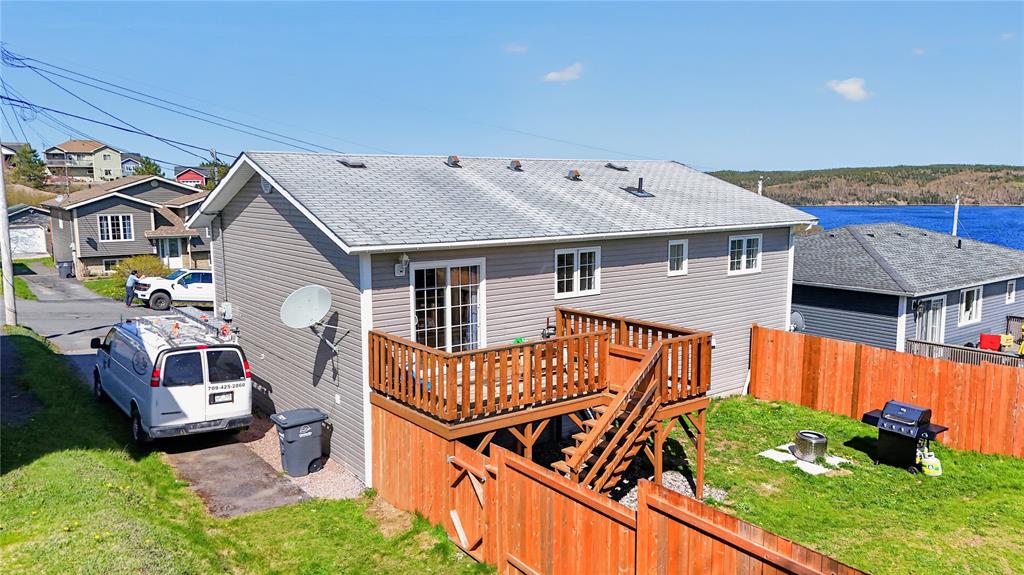 11 LORI ANN PLACE, CLARENVILLE, Newfoundland, Canada A5A 2A6, ,2 BathroomsBathrooms,Residential,Reduced,LORI ANN PLACE,6229