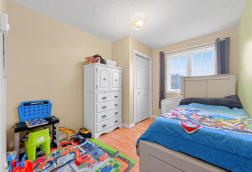 11 LORI ANN PLACE, CLARENVILLE, Newfoundland, Canada A5A 2A6, ,2 BathroomsBathrooms,Residential,Reduced,LORI ANN PLACE,6229