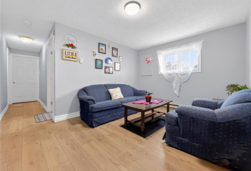 11 LORI ANN PLACE, CLARENVILLE, Newfoundland, Canada A5A 2A6, ,2 BathroomsBathrooms,Residential,Reduced,LORI ANN PLACE,6229