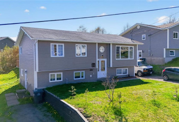 11 LORI ANN PLACE, CLARENVILLE, Newfoundland, Canada A5A 2A6, ,2 BathroomsBathrooms,Residential,Reduced,LORI ANN PLACE,6229
