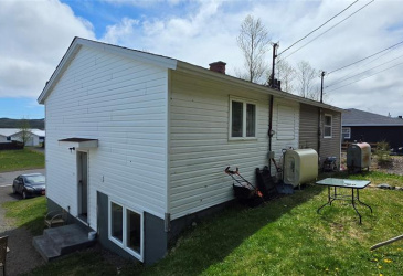 20 WILSON STREET, MARYSTOWN, Newfoundland, Canada A0E 2M0, ,1 BathroomBathrooms,Residential,For Sale,WILSON STREET,6236