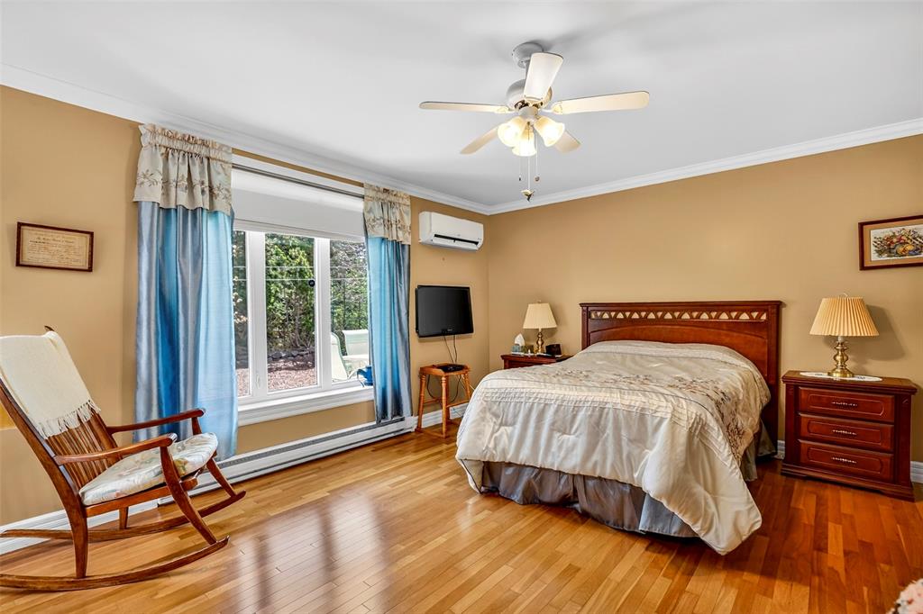 20 CONCEPTION BAY HIGHWAY, NORTH RIVER, Newfoundland, Canada A0A 3C0, ,2 BathroomsBathrooms,Residential,For Sale,CONCEPTION BAY HIGHWAY,6243