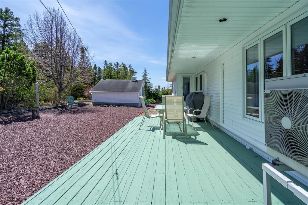 20 CONCEPTION BAY HIGHWAY, NORTH RIVER, Newfoundland, Canada A0A 3C0, ,2 BathroomsBathrooms,Residential,For Sale,CONCEPTION BAY HIGHWAY,6243