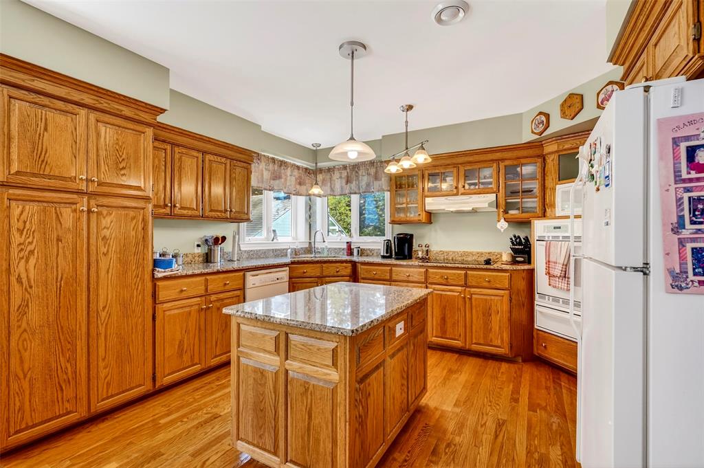 20 CONCEPTION BAY HIGHWAY, NORTH RIVER, Newfoundland, Canada A0A 3C0, ,2 BathroomsBathrooms,Residential,For Sale,CONCEPTION BAY HIGHWAY,6243