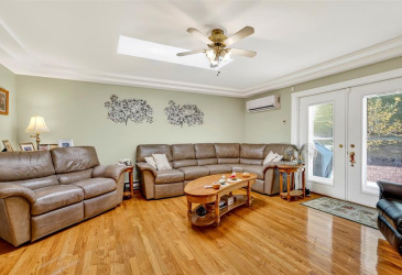 20 CONCEPTION BAY HIGHWAY, NORTH RIVER, Newfoundland, Canada A0A 3C0, ,2 BathroomsBathrooms,Residential,For Sale,CONCEPTION BAY HIGHWAY,6243