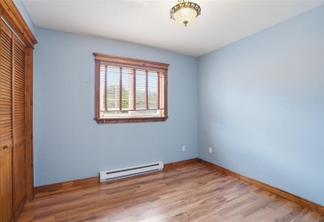 1 GREENWOOD STREET E, CRESTON SOUTH, Newfoundland, Canada A0E 1K0, ,1 BathroomBathrooms,Residential,For Sale,GREENWOOD STREET E,6245 1 GREENWOOD STREET E, CRESTON SOUTH, Newfoundland, Canada A0E 1K0, ,1 BathroomBathrooms,Residential,For Sale,GREENWOOD STREET E,6245