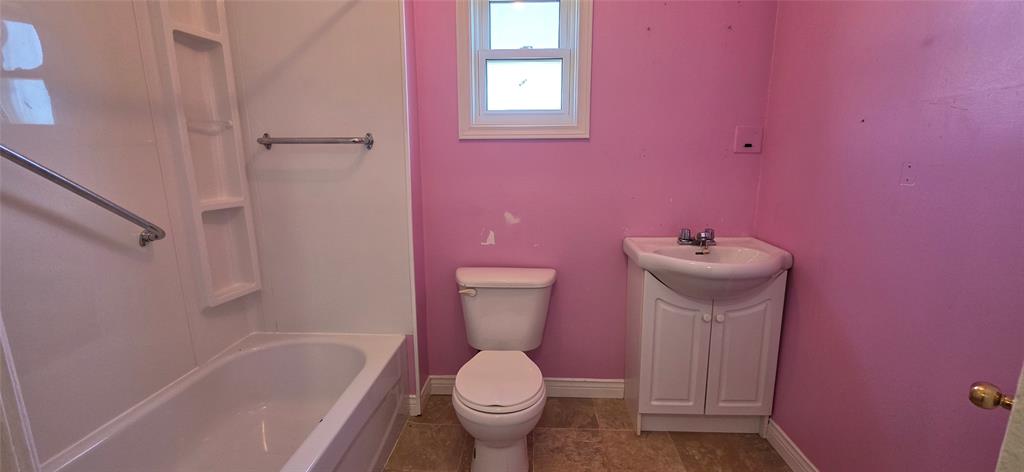 5 PARK LANE, ST. LAWRENCE, Newfoundland, Canada A0E 2V0, ,1 BathroomBathrooms,Residential,For Sale,PARK LANE,6247