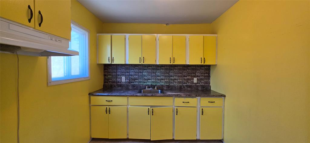 5 PARK LANE, ST. LAWRENCE, Newfoundland, Canada A0E 2V0, ,1 BathroomBathrooms,Residential,For Sale,PARK LANE,6247