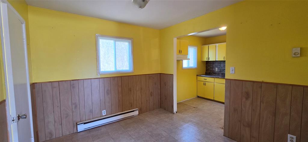 5 PARK LANE, ST. LAWRENCE, Newfoundland, Canada A0E 2V0, ,1 BathroomBathrooms,Residential,For Sale,PARK LANE,6247