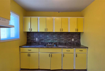 5 PARK LANE, ST. LAWRENCE, Newfoundland, Canada A0E 2V0, ,1 BathroomBathrooms,Residential,For Sale,PARK LANE,6247